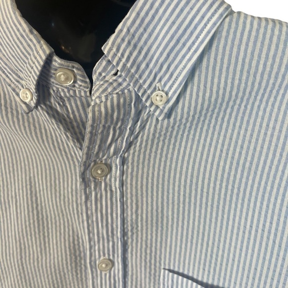 Euc J. Crew men’s seersucker button up shirt, pinstriped, size small-slim. - Picture 2 of 9